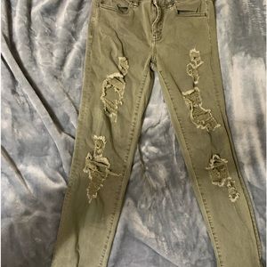 Olive green American eagle (SIZE 6)